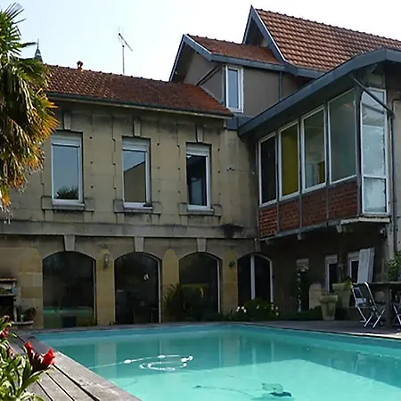 Clos Des Boulevards 2* Bordeaux
